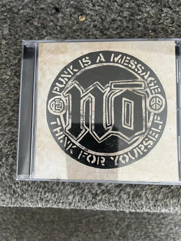 Nō (3) - Punk Is A Message
