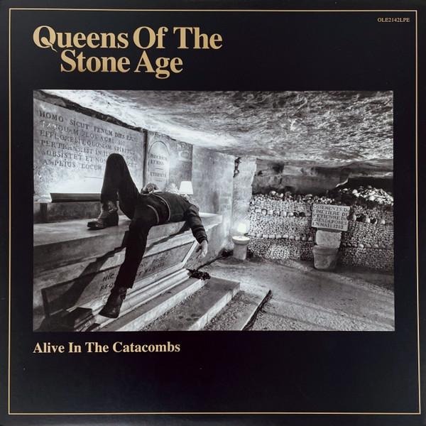 Queens Of The Stone Age - Alive In The Catacombs